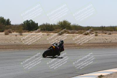 media/Apr-10-2022-SoCal Trackdays (Sun) [[f104b12566]]/Turn 7 Inside (1025am)/